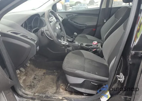 2012 Ford Focus S z USA, uszkodzony, nr VIN 1FAHP3E28CL351404